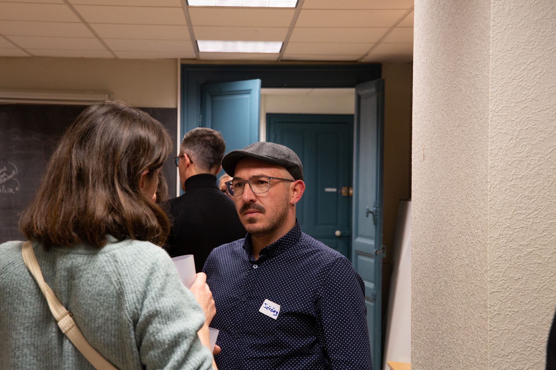 Entrepreneurs de Rennes se retrouvent pour une soirée de networking et de fun.